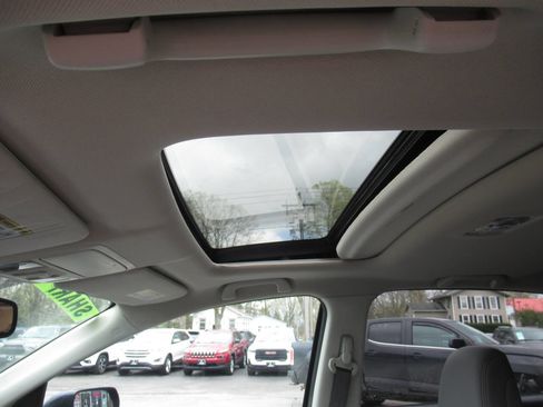 Used 2016 Honda CR-V EX-L image 19