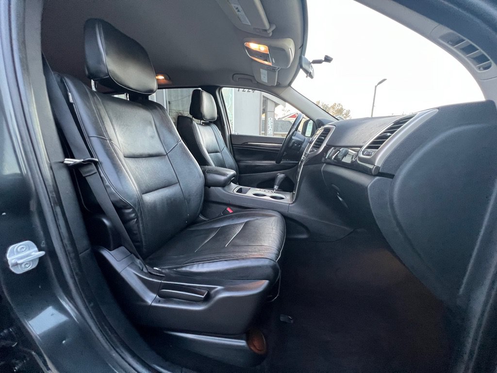 Used 2011 Jeep Grand Cherokee Laredo AWD/4WD image 19