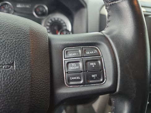 Used 2017 RAM 1500 Lone Star image 17