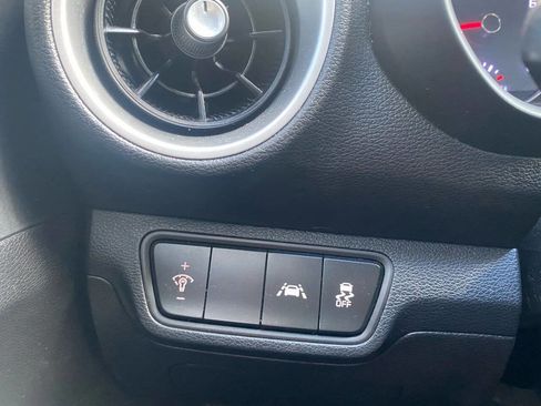 Used 2021 Kia Forte LXS image 10