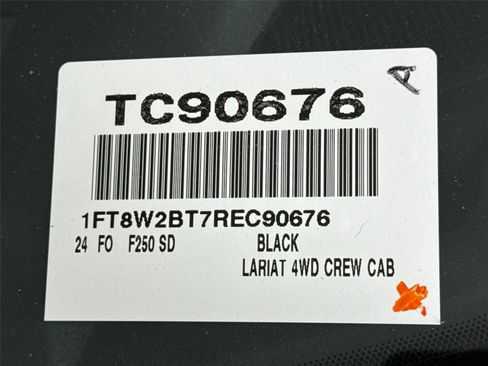 Used 2024 Ford F250 Lariat w/ Lariat Ultimate Package AWD/4WD image 45