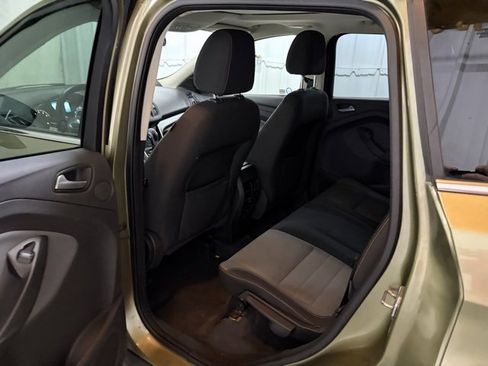 Used 2013 Ford Escape SE image 16