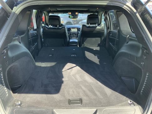 Used 2021 Jeep Grand Cherokee Limited w/ Quick Order Package 28K 80th AWD/4WD image 12