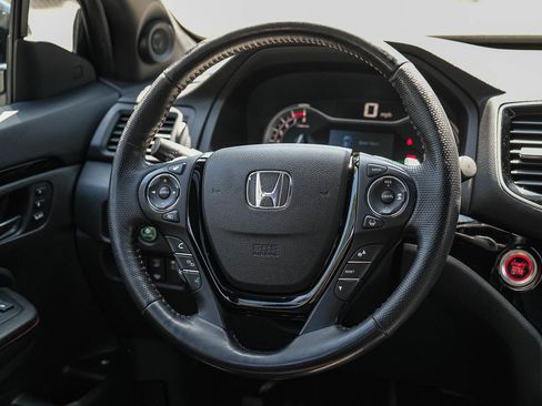 Used 2021 Honda Ridgeline Black Edition image 15