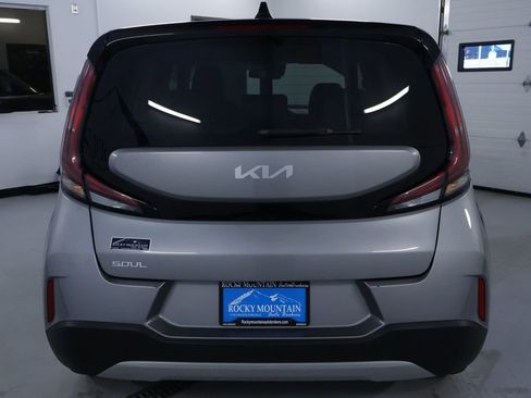 Used 2023 Kia Soul LX w/ Option Group 015 image 6