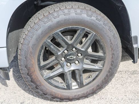 Used 2024 Chevrolet Silverado 1500 Custom AWD/4WD image 8