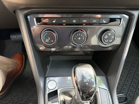 Used 2024 Volkswagen Tiguan Wolfsburg Edition w/ Panoramic Sunroof Package AWD/4WD image 16