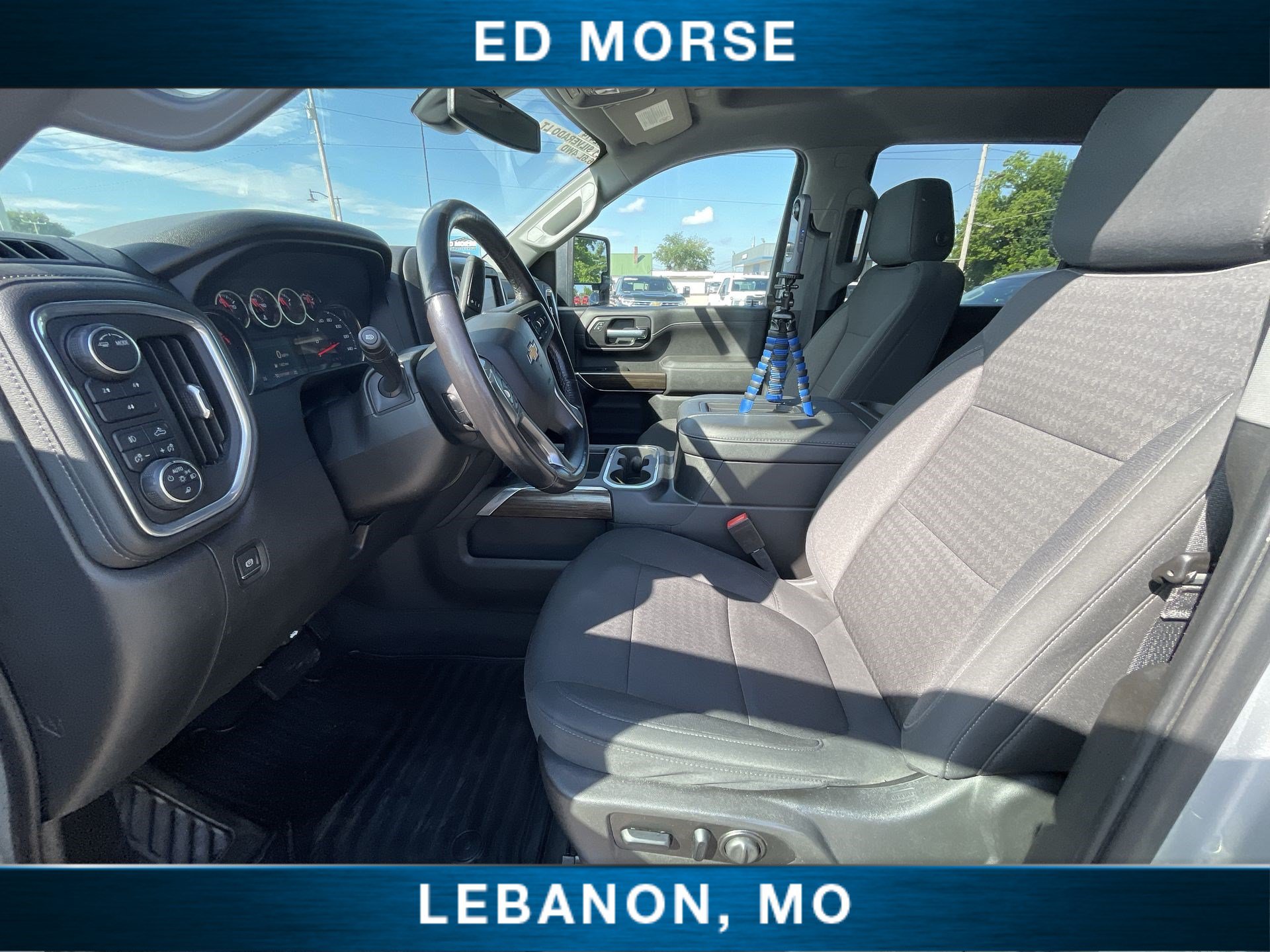 Used 2021 Chevrolet Silverado 2500 LT w/ Convenience Package AWD/4WD image 18