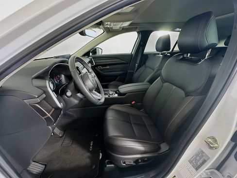 Used 2026 MAZDA CX-50 AWD 2.5 S w/ Premium Package image 13