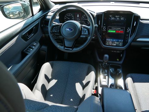Used 2026 Subaru Forester Premium AWD/4WD image 9