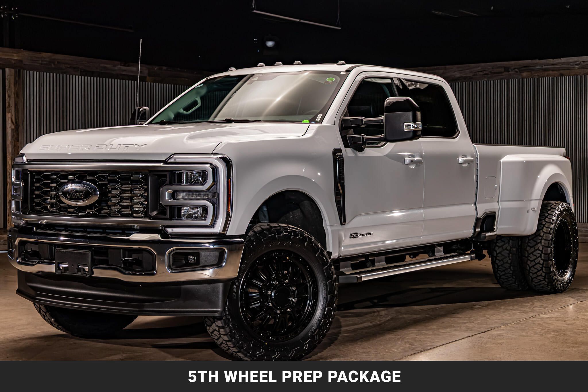 Used 2026 Ford F350 Lariat AWD/4WD image 5