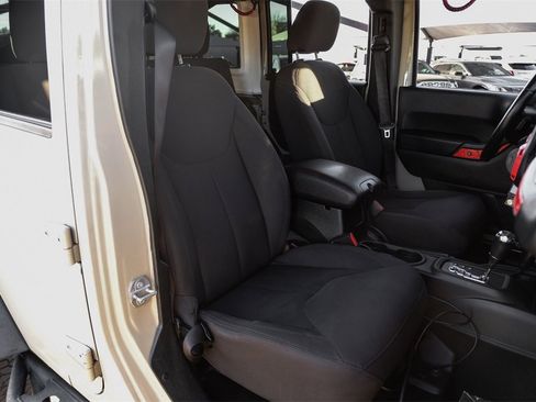 Used 2017 Jeep Wrangler Unlimited Sport w/ Quick Order Package 24S image 26