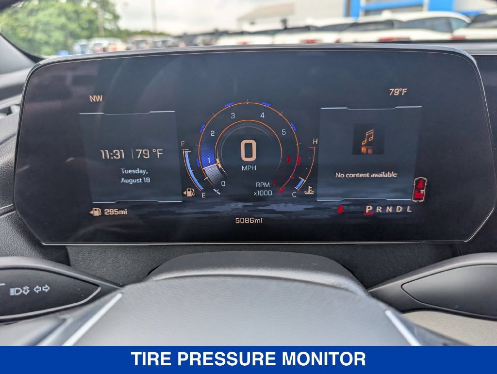 New 2026 Chevrolet Traverse LT FWD image 19