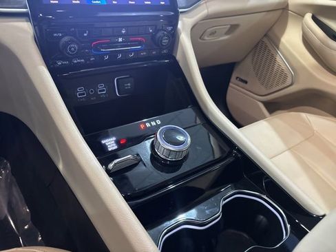 Used 2021 Jeep Grand Cherokee L Limited w/ Trailer Tow Group (B) image 37