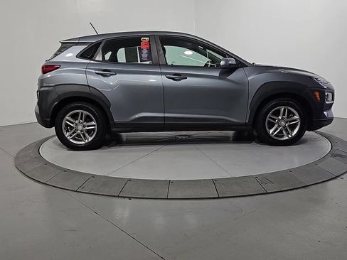 Used 2019 Hyundai Kona SE AWD/4WD image 7