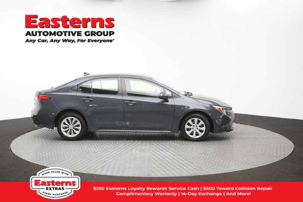 Used 2023 Toyota Corolla LE FWD image 44