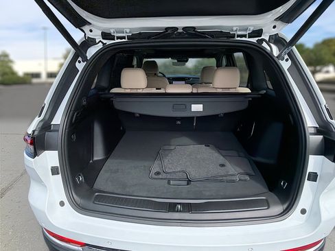 Used 2024 Jeep Grand Cherokee Limited 4xe w/ Luxury Tech Group II image 27