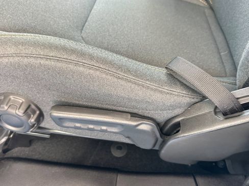 Used 2024 Jeep Gladiator Sport image 13