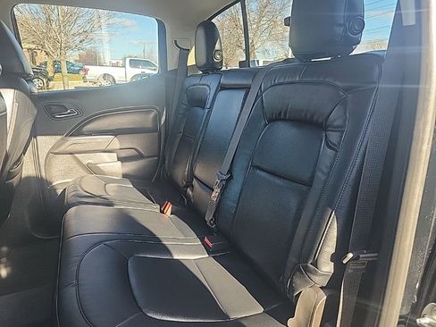 Used 2021 Chevrolet Colorado LT w/ LT Convenience Package image 15