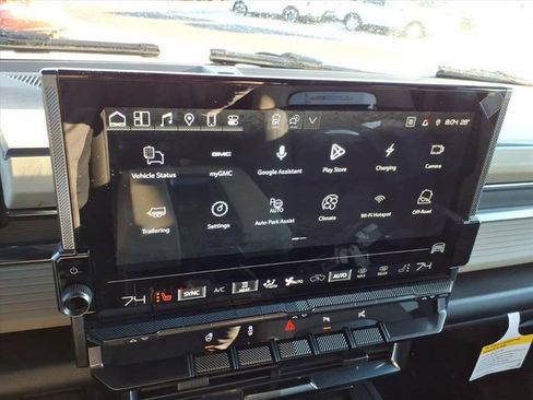 New 2026 GMC Hummer EV 4x4 Crew Cab image 31