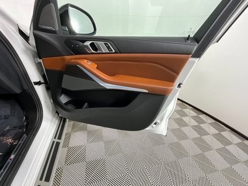 Used 2023 BMW X7 xDrive40i w/ Executive Package image 20