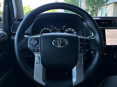 Used 2020 Toyota 4Runner SR5 w/ Wilderness Package AWD/4WD image 7