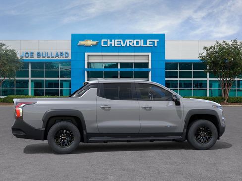 New 2026 Chevrolet Silverado EV LT w/ Plus Package image 41