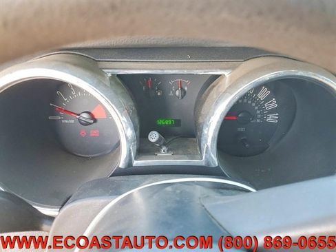 Used 2005 Ford Mustang GT Premium image 10