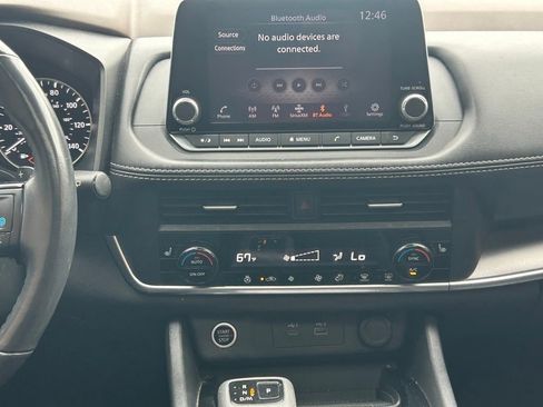 Certified 2023 Nissan Rogue SV w/ SV Premium B Package FWD image 15