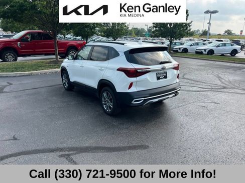 Used 2021 Kia Seltos S AWD/4WD image 14