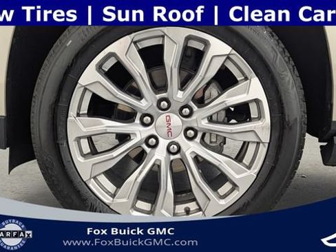 Certified 2024 GMC Yukon Denali AWD/4WD image 36