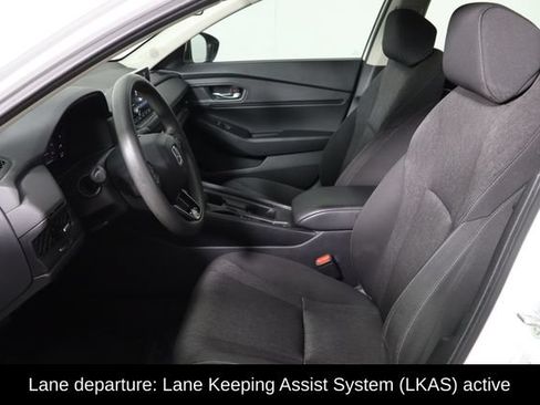 Used 2024 Honda Accord EX image 14