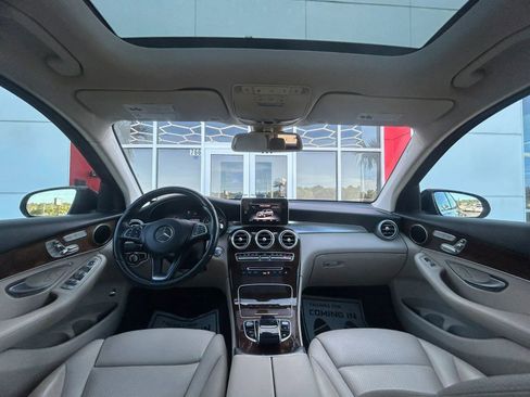 Used 2016 Mercedes-Benz GLC 300 4MATIC image 9