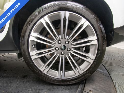 Used 2023 Land Rover Range Rover SE AWD/4WD image 24