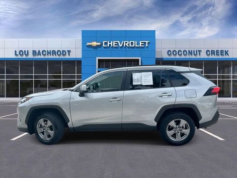 Used 2024 Toyota RAV4 XLE image 5