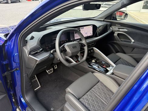 New 2026 Audi SQ5 Prestige AWD/4WD image 10