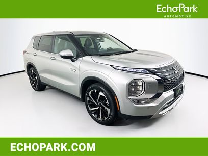Used 2024 Mitsubishi Outlander 4WD Plug-In Hybrid