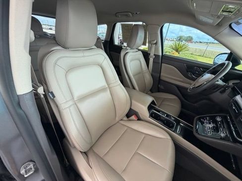 Used 2022 Lincoln Corsair FWD image 36