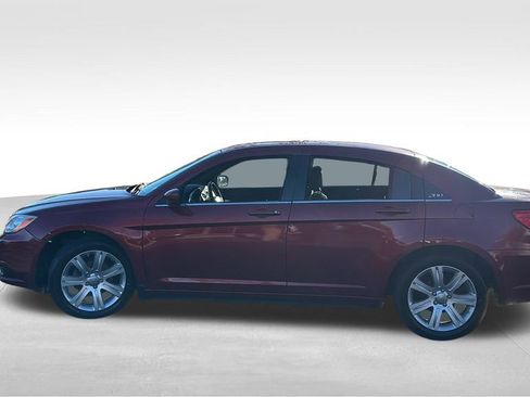 Used 2012 Chrysler 200 Touring image 4
