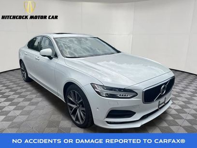 Used 2017 Volvo S90 T6 Momentum w/ Vision Package