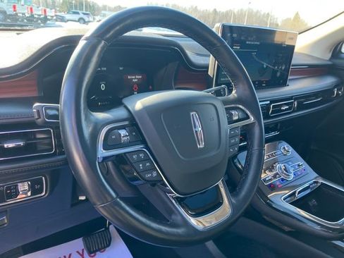 Used 2023 Lincoln Nautilus Reserve w/ Equipment Group 201A image 6
