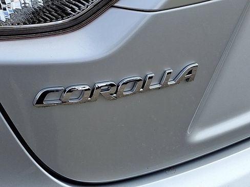 Certified 2022 Toyota Corolla LE image 29