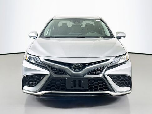 Used 2023 Toyota Camry XSE image 2