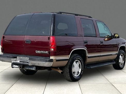 Used 1999 Chevrolet Tahoe Z71 w/ Comfort & Security Pkg AWD/4WD image 2
