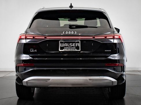 Used 2022 Audi Q4 e-tron Premium w/ Convenience Package image 7