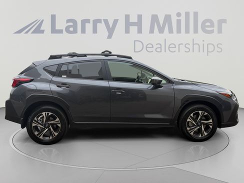 Used 2025 Subaru Crosstrek 2.5i Limited AWD/4WD image 6