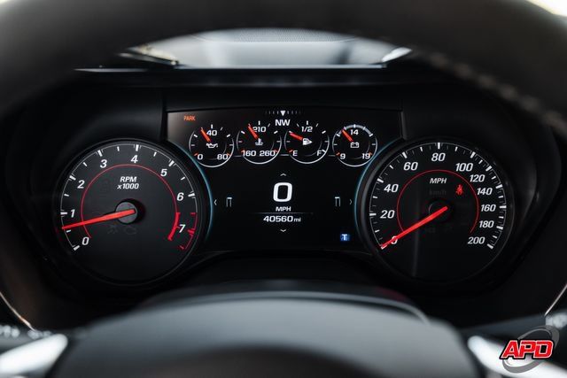 Used 2017 Chevrolet Camaro SS RWD image 10