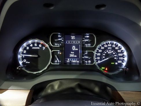 Used 2018 Toyota Tundra Limited image 14