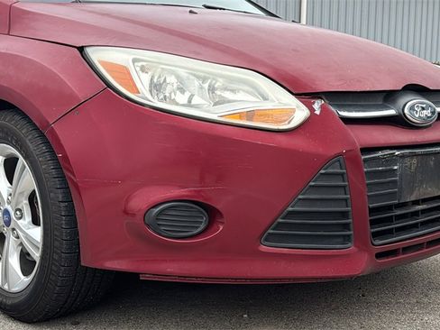 Used 2013 Ford Focus SE w/ SE Winter Pkg image 12