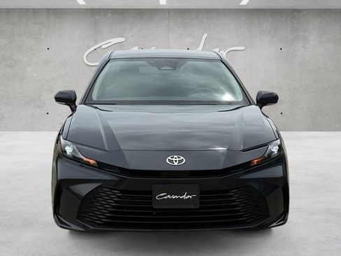 Used 2025 Toyota Camry LE w/ Convenience Package FWD image 19